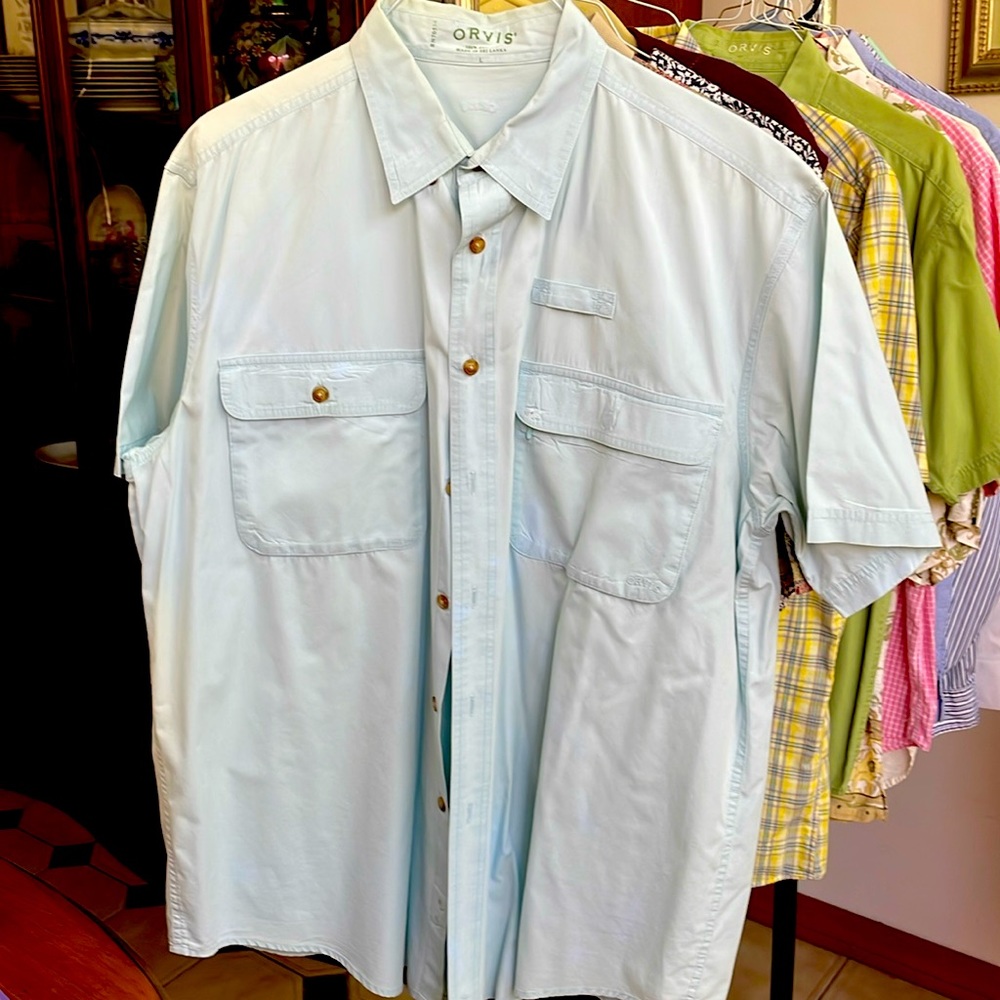 Men’s Button Down Short Sleeve